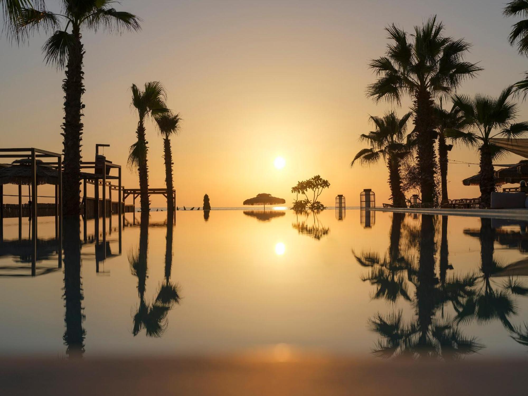 Be Batroun Hotel Bagian luar foto